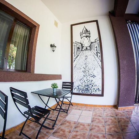 Hotel Nest Drobeta Turnu Severin Exterior foto