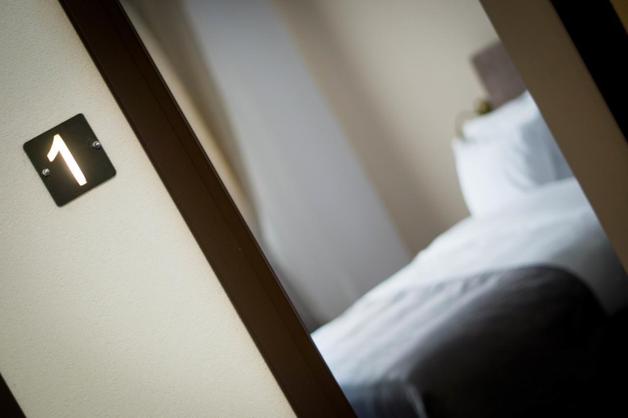 Hotel Nest Drobeta Turnu Severin Exterior foto