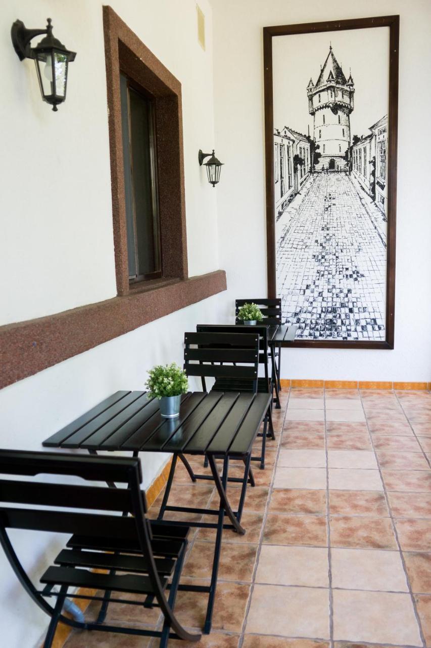 Hotel Nest Drobeta Turnu Severin Exterior foto